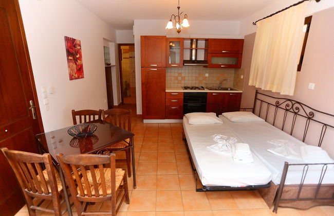 Vathi Hotel - Photo 32