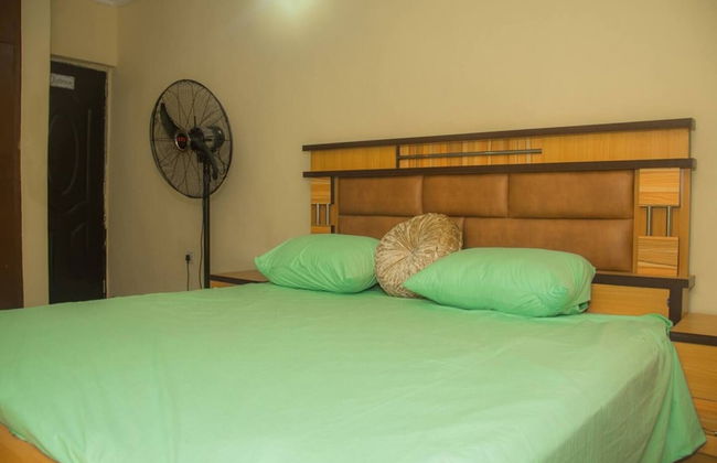 Home Away From Home in Gowon Estate -0904 937 8274 - Foto 5