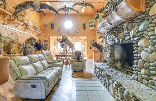 Salmon Vacation Rental with On-Site River Access! - Foto 3