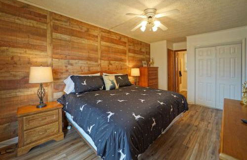 Hänsel and Gretel's Hideaway End Unit Parking! - Foto 1