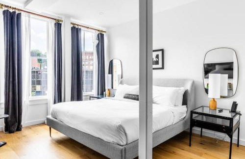 The Phenix Historic DTWN Hotel, King Bed, Pickering Square View, Room # 301 - Foto 1