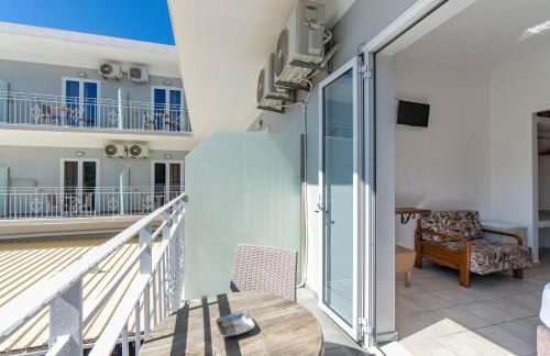 Angela Hotel & Apartments - Foto 14