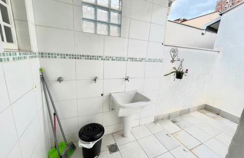 Casa Ampla - Ótima Localização - Foto 18