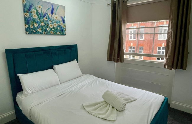 Baker Street Apartments - Photo 57