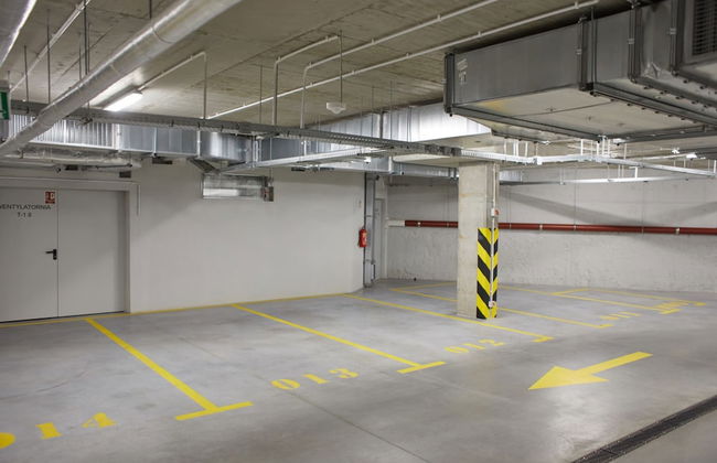 Metro Imielin 8th Floor Apartment - Photo 23