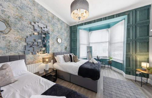 Charming 1 Bedroom Flat in Windmill with Parking - Foto 3