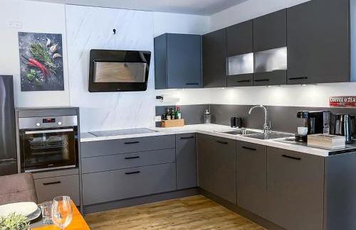 StayZen Holz & Hirsch Deluxe Hideaway zentral mit Parkplatz - Foto 27