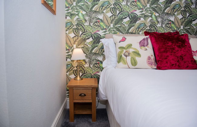 Milton House Studio Apartment Suites - Photo 45