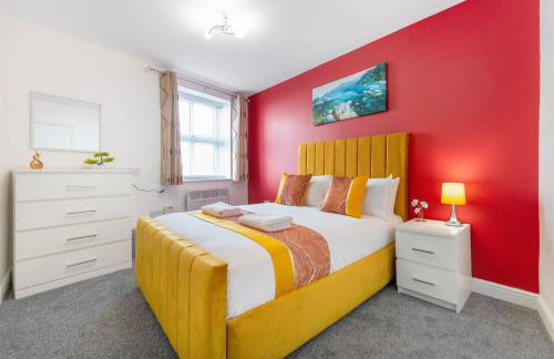 NEW! Stylish 5-Bed Apartment in Stockton-on-tees by Stay With Us, Perfect for Contractors & Large Groups, FREE Parking! - Foto 6