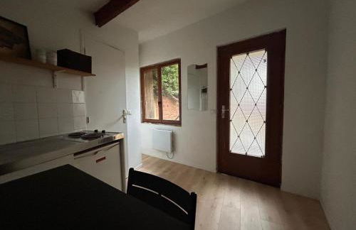 Studio Cosy Terrasse à Versailles - Foto 17