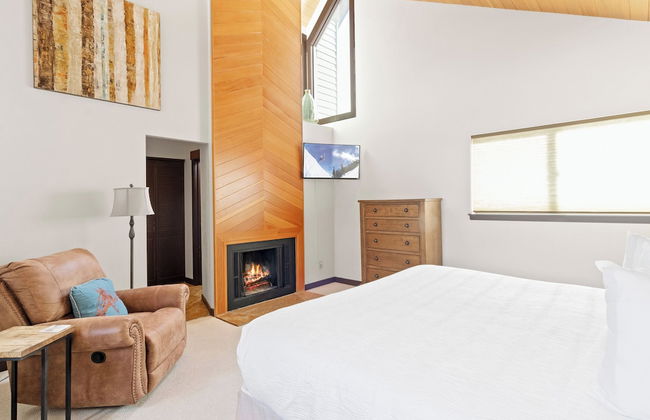 Red Pine Condominiums by All Seasons Resort Lodging - Foto 24