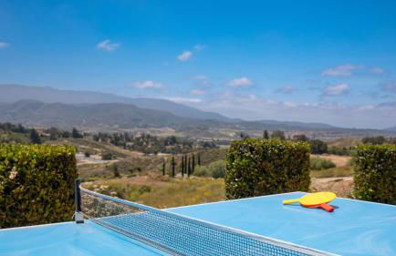 Palazzo Del Sol By AvantStay Breathtaking Home w Mountain Views Hot Tub - Photo 42