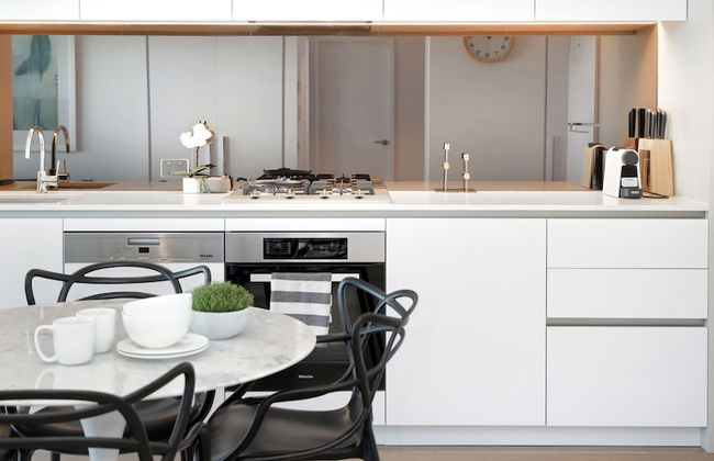 Orange Stay at Collins Wharf - Photo 16