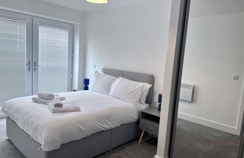 Modern 2 bed close to Bicester Village, Parking - Foto 26