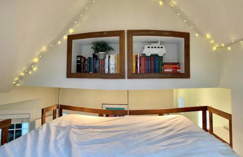 Adorable Cozy House with Parking and Loft! - Foto 28