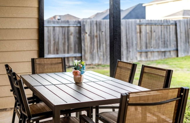 Spacious One-level Home - Calm Neighborhood Yard - Foto 9