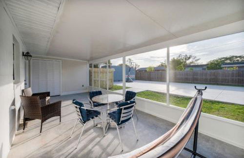 Downtown Home with Basketball, Firepit and Just 20 Miles to Disney - Foto 23