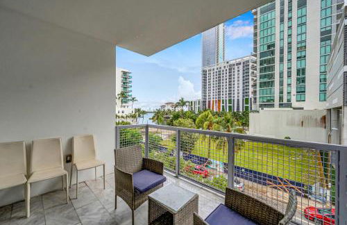 Subtle 2 Bed in Edgewater near Downtown With Free Parking - Foto 17