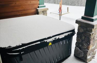 Camp 4 Ski-in-out Townhome with Hot Tub - Foto 5