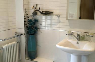 The Olive Branch at The Poplars - Photo 8