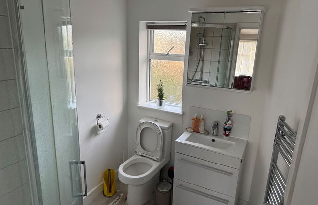 Oxford - Villa - Sleeps 8 - Garden - Parking - Foto 25