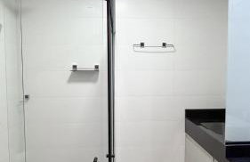 Estúdio Luxuoso no Vertigo com Smart TV na Cama - Foto 22