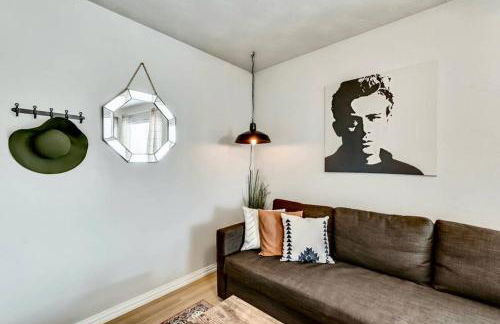 Global Cup The Swank - Close to Downtown - Foto 16