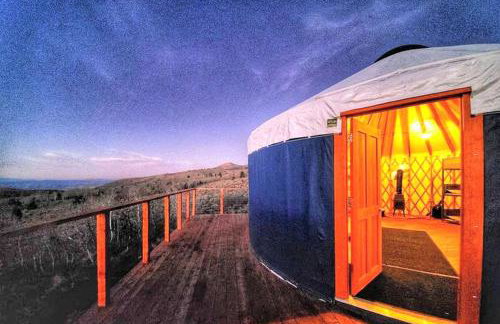 Pet-Friendly Yurt for an Off-the-Grid Getaway near Hyrum, Utah - Foto 1