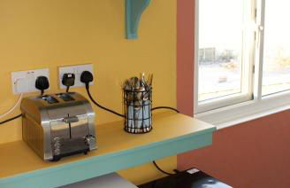 Redwood Lodge, Dee Valley Stays - cosy microlodge with detached private shower & WC - Photo 9