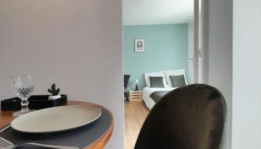 Manifique T1 centre ville Saint-Leu 2 pers WIFI - Foto 3