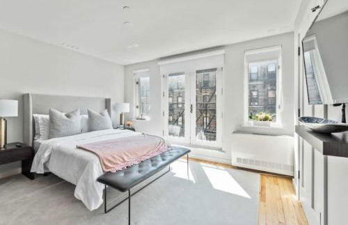 Luxe Studio with Charming Juliet Balcony - Foto 2