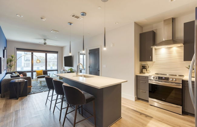 Wonderstruck Walkable Midtown Location at Odyssey Pool BBQ Fitness Room - Foto 13