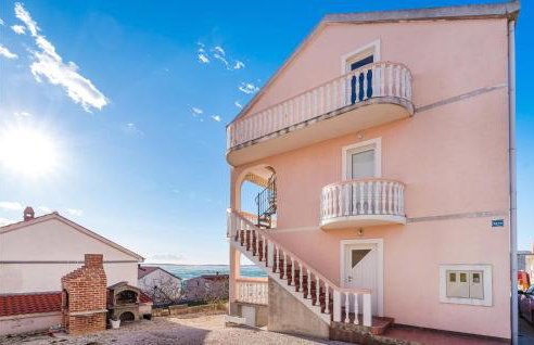 Gorgeous Apartment In Rtina With Wifi - Photo 10