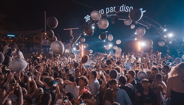 Reservas VIP para vida nocturna y diurna desde Mykonos - Foto 2