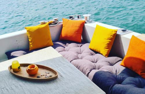 Nuit insolite bateau à quai - Port Saint Louis du Rhône - Foto 33