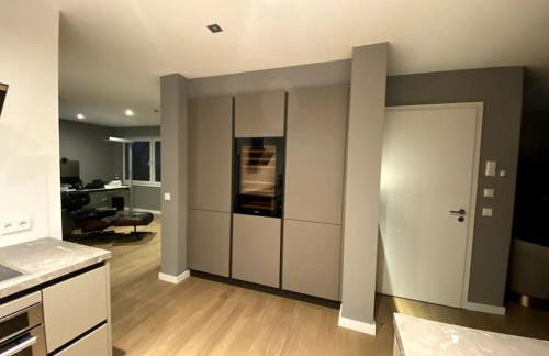 Airport-Messe Luxuswohnung, circa 10 Minuten entfernt 4 - Foto 33