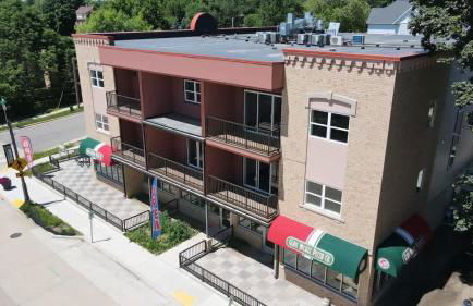 Main Street Sun Prairie WI - 2 Bedroom - Foto 1