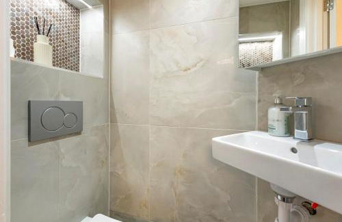 Modern 2 Bed Gem Southend on Sea Free parking - Foto 8