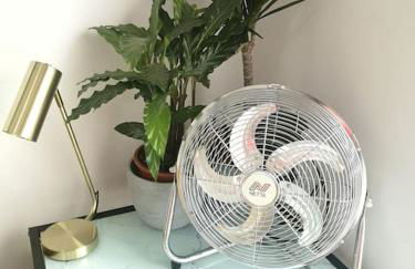 Stylish apartment in Horsham with parking and own entrance - Foto 8