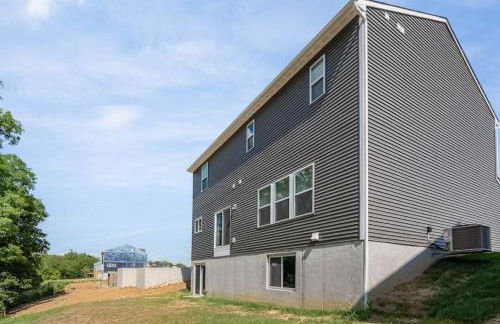 1344 soaring way NEW Cheerful 5 bedroom home in quiet suburban area - Foto 33