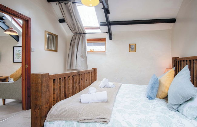 The Loft - 1 Bedroom Apartment - Photo 2