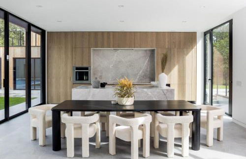 Blue Jay Villa by Rove Travel - Luxe Home with Pool - Foto 4