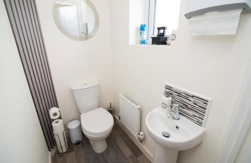 3BR House Perfect For Contractors By Hyped Properties Short Term Rental Agency Shirebrook With Free Parking - Foto 20