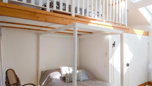 Living in History - Modern Country Cottage - Photo 4