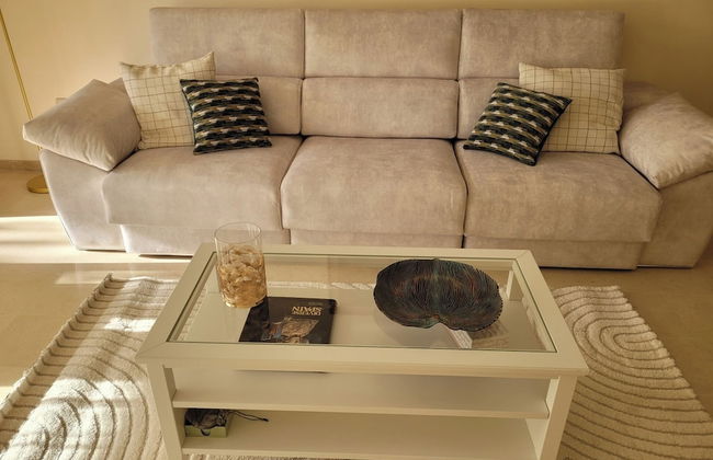 Elviria 2-bed Apt, Sleeps 4, Pool, 20m to Beach - Foto 10