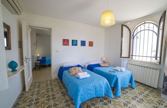 Villa Lisa with huge Pool and Garden - Foto 5