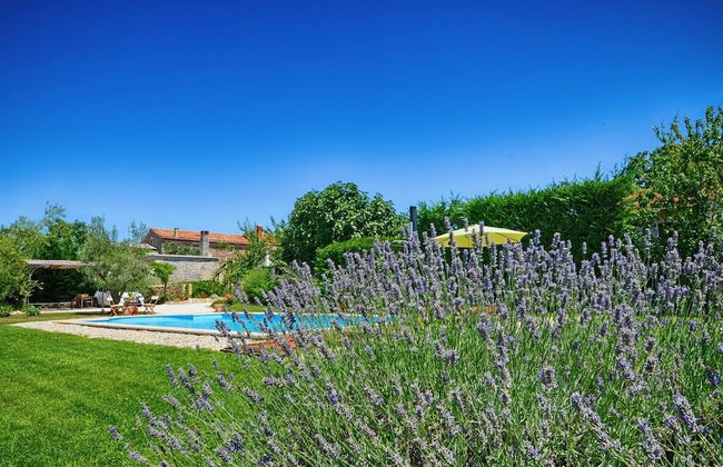 Villa Benka With View - Foto 29