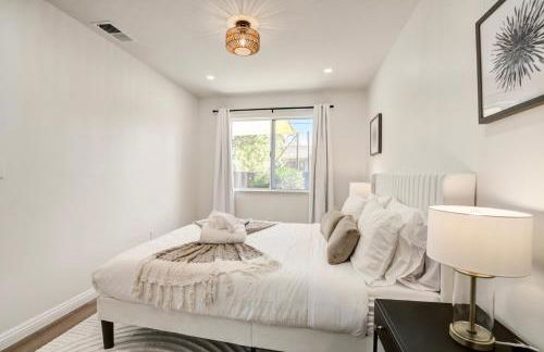 @ Marbella Lane - Stylish Cozy4br in Siliconvalley - Photo 68