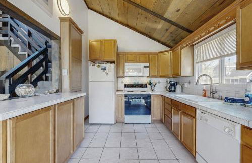 Rockaway Beach Surfer's Paradise - Foto 10