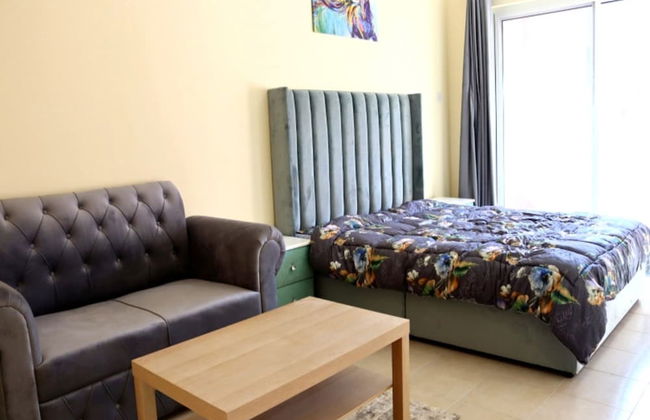 Stunning Family Friendly Studio Close To Dubai Hub - Foto 1